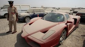  Ferrari Enzo  $1 000 000       